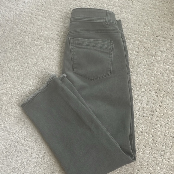 Democracy Olive jeans - Picture 4 of 5
